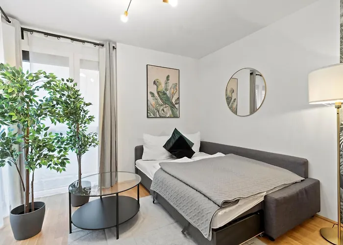 1br I Balcony I Direct Train To Airport Διαμέρισμα Βιέννη