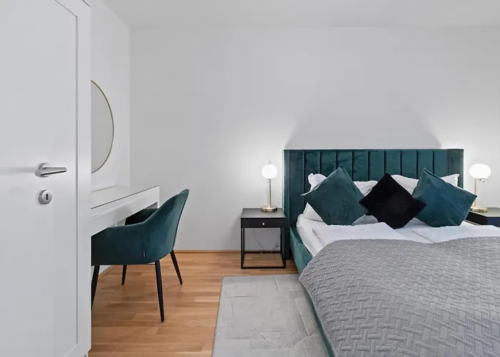 Διαμέρισμα 1br I Balcony I Direct Train To Airport *